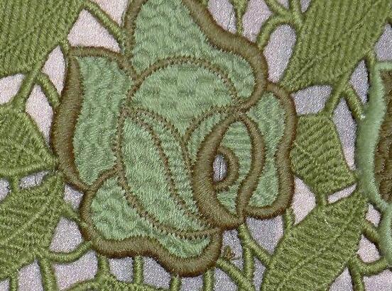 綠色玫瑰蕾絲刺繡圖案